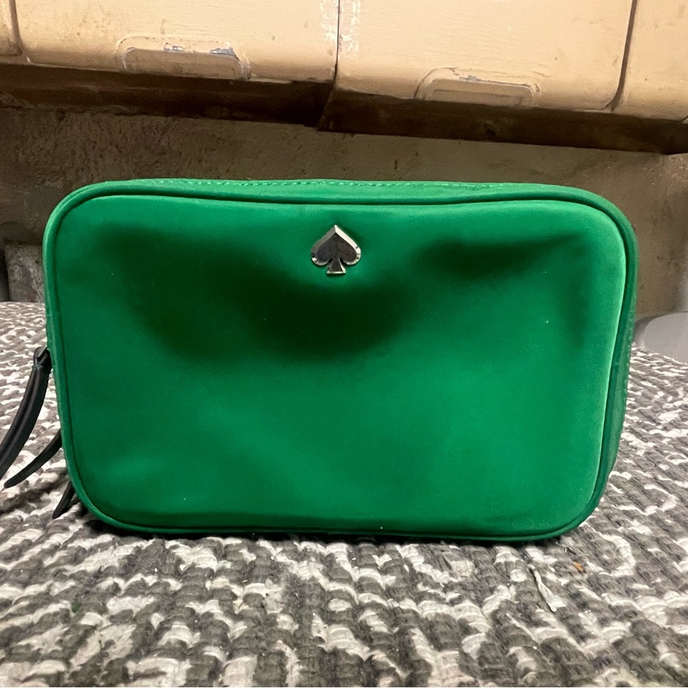 Kate Spade Jae Nylon Camera Bag ♠️💚